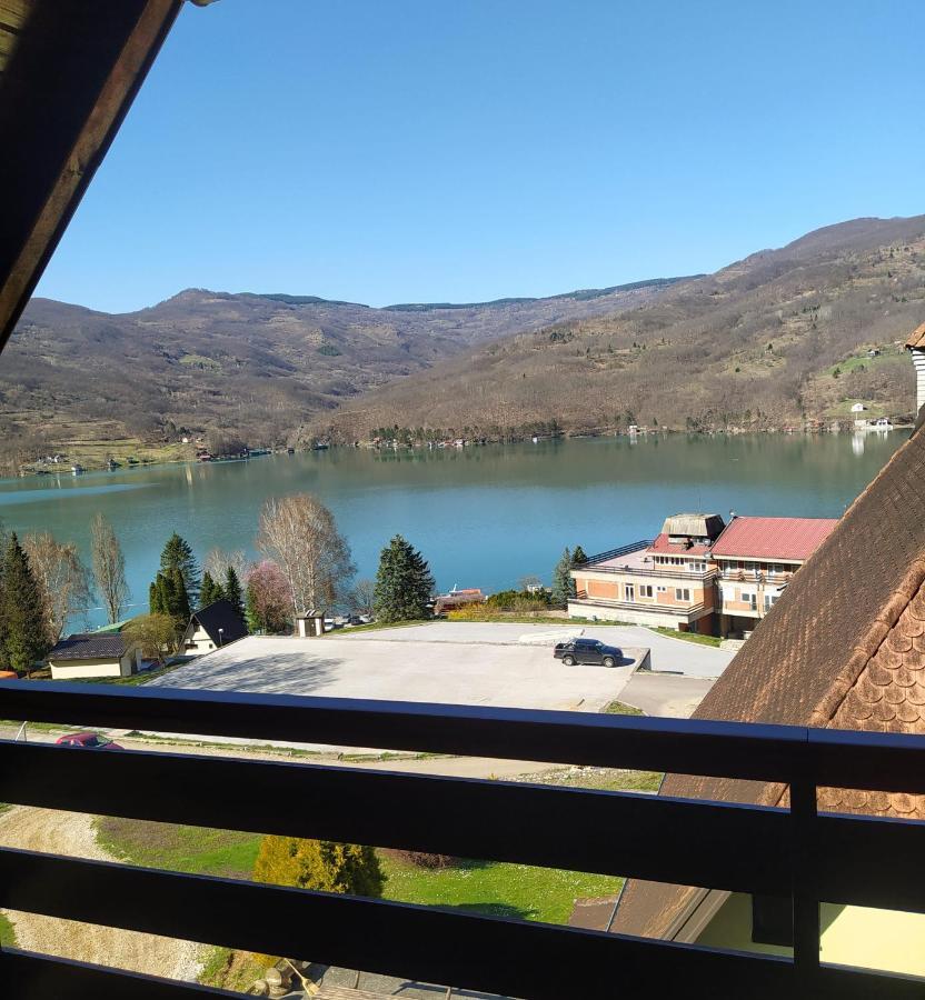 Vila Jezero Bajina Basta Buitenkant foto