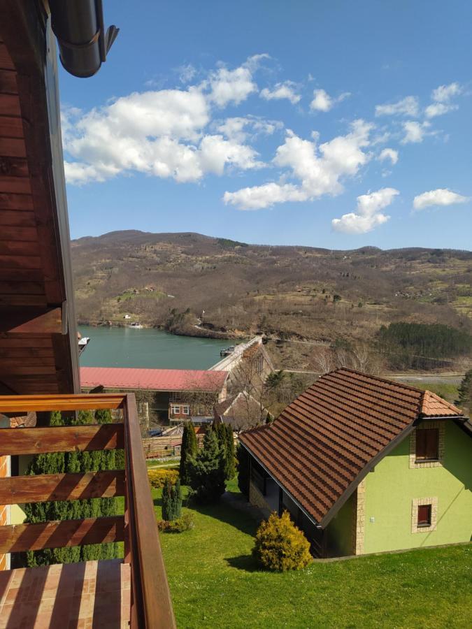 Vila Jezero Bajina Basta Buitenkant foto