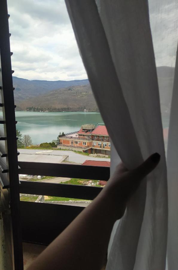 Vila Jezero Bajina Basta Buitenkant foto