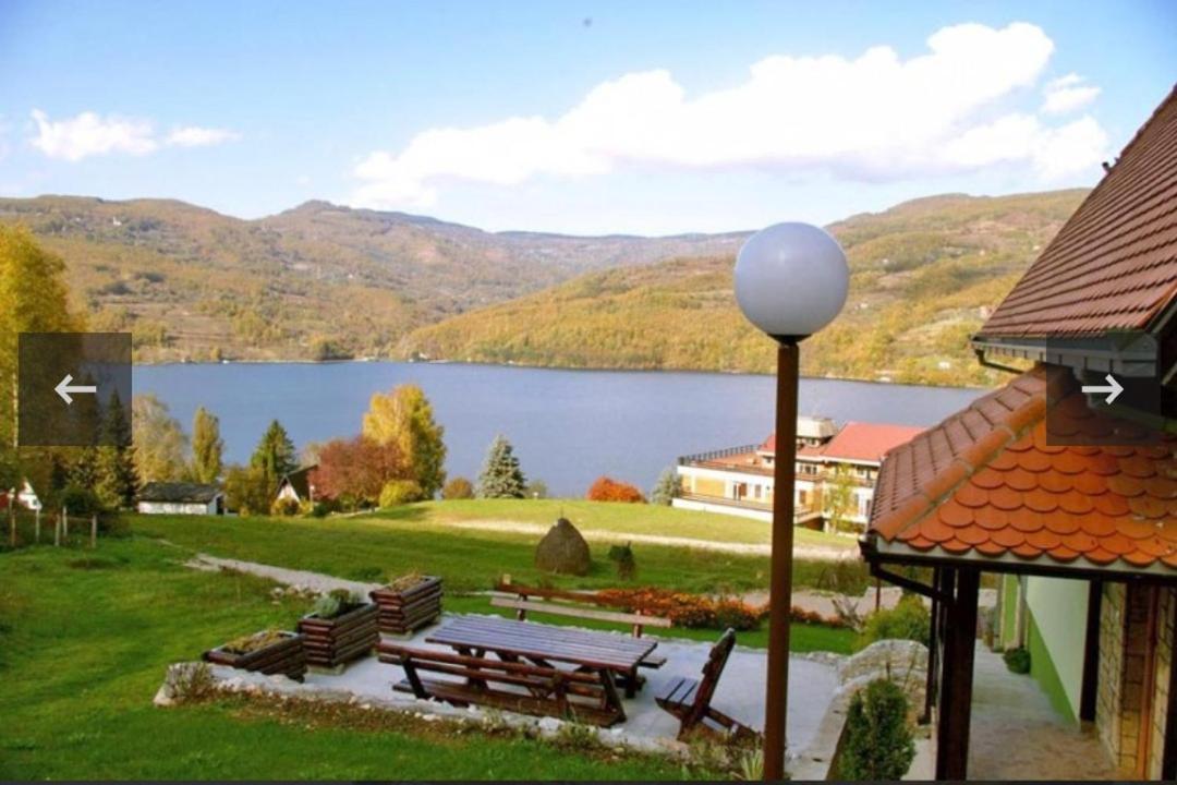 Vila Jezero Bajina Basta Kamer foto